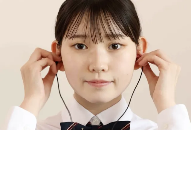 イヤフォンで聴くだけ
